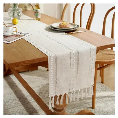 Produktbild von Boho Creme Tischläufer im Landhausstil mit Quasten, Vintage Bauernhaus-Stil, waschbar, Tischdekoration für Partys und Esszimmer, 33x183 cm
