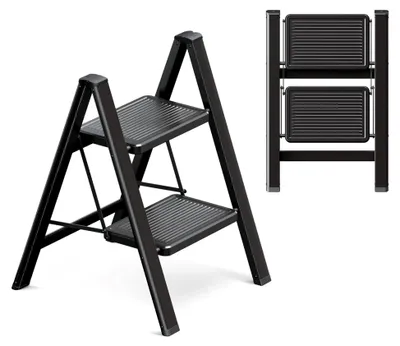 Produktbild von 2-Stufen-Leiter, klappbarer Hocker für Erwachsene, Trittleiter mit sicherem Stand und breitem Pedal, ansprechendes Design für Wohnräume