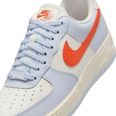 Zdjęcie produktu dla Buty Sportowe Nike Wmns Air Force 1 '07 Hv0843 085 R-41