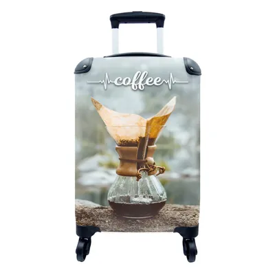 Produktbild von MuchoWow® Koffer Handgepäck Trolley Rollkoffer Kleine Reisekoffer mit 4 Rollen - Kaffee - Zitate - Sprichwörter - Kaffee - Cabin Size < 55x40x23 cm & 55x40x20 cm - Fotokoffer - Kabinenkoffer - Boardgepäck - Reise-Box - Reisekoffer - Reisegepäck - Koffer mit Bild - Trolley für Kinder