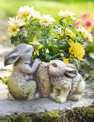 Produktbild von Pflanzer "Häschen" aus Polyresin in Stein Optik, Blumentopf, Pflanztopf, Osterdeko, Gartendeko für Draußen