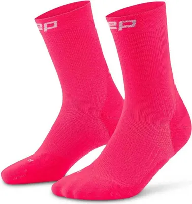 Immagine prodotto di CEP Core Run calze sportive a compressione a metà polpaccio da donna rosa