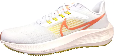 Produktbild von Nike Air Zoom Pegasus Laufschuh Weiß in Gr. 37.5