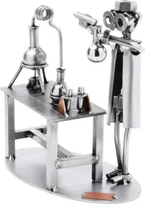 Produktbild von Figur Chemiker aus Metall – Handgefertigte Skulptur Unikat