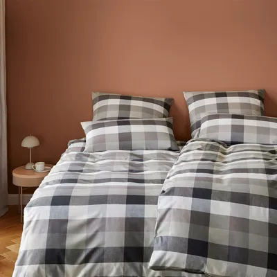 Produktbild von elegante Soft-Flanell-Bettwäsche-Garnitur Hamilton Farbe Kiesel Größe 155x220+80x80 AL