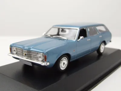 Produktbild von Maxichamps 940081311 Ford Taunus Turnier Kombi 1970 hellblau metallic 1:43