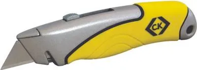 Produktbild von C.K Cutter mit Softgriff und einziehbarer Klinge mit magnetischem Klingenhalter und Schnurschneidekerbe (T0957-1)