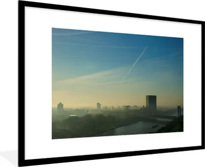 Produktbild von MuchoWow® Gerahmtes Poster Utrecht - Nebel - Luft 90x60 cm - Poster mit Schwarzem Bilderrahmen Wandposter Rahmen Foto Bilder - Wanddekoration - Fotos