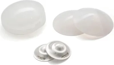 Produktbild von Silberhütchen aus massivem Sterlingsilber -Die original silbernen Stillbecher mit Silikonpolstern- Schutz für stillende Mütter-  (XL 925 Silber)