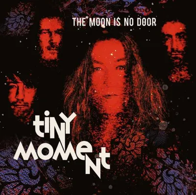 Produktbild von The Moon Is No Door - Tiny Moment
