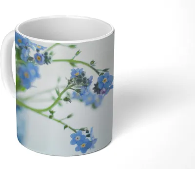 Produktbild von MuchoWow® Tasse Kaffeetasse Kaffeebecher 350 ml Vergissmeinnicht in einer Vase Teetasse - Fototasse - Becher - Keramikbecher - Teebecher - Kaffeetasse - Bürotasse