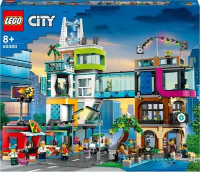 Immagine prodotto di LEGO City 60380 - Set centro città con negozi giocattolo, minifigure e mattonelle stradali per bambini dagli 8 anni in su