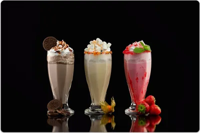 Produktbild von Küchenmatte 140x210 cm Vinylmatte Bodenmatte Dekoration - Milchshake Erdbeere Vanille
