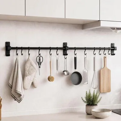 Produktbild von Hängeleiste für die Küche, 80 cm, Küchenleiste aus Aluminium mit 12 beweglichen Haken, Wandhalterung für Küchenutensilien, ohne Bohren