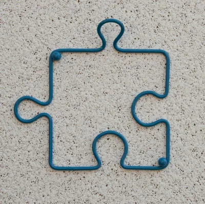 Produktbild von Designer Kleiderhaken "Puzzle" 20 cm Garderobe Wandhaken Haken aus Metall / Farbe: Blau