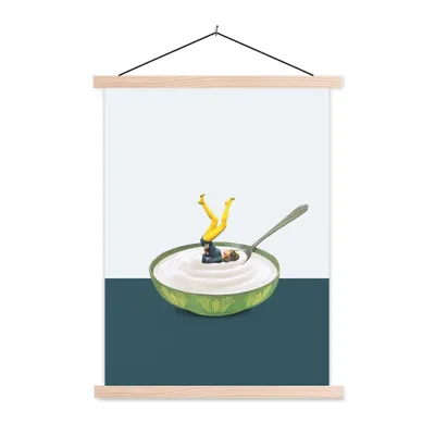 Produktbild von MuchoWow® Textilposter Joghurt - Yoga - Retro 60x80 cm mit holzfarbenen Rahmen - Wandbild