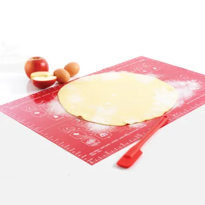 Immagine prodotto di Mastrad Große Backunterlage, Backmatte, Teigmatte, Silikonmatte, Silikon, Glasfaser, Rot, 40 x 60 cm, F45210