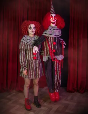 Zdjęcie produktu dla Animatronowa dekoracja na Halloween: Klaun "Szalone chichoty" (światło, dźwięk i ruch) (175 cm)