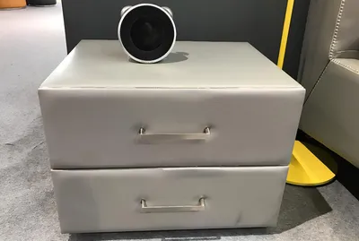Zdjęcie produktu dla Designerski stolik nocny konsola stolik nocny konsola z metalowej skóry