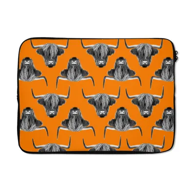 Produktbild von MuchoWow® Laptop Hülle 13 Zoll Schottischer Highlander - Muster - Orange Laptoptasche - Laptophülle - Sleeve - Rundumschutz