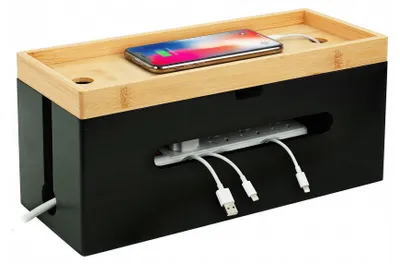 Produktbild von Kabelmanagementbox aus Bambus für 6-fach Steckdosenleiste