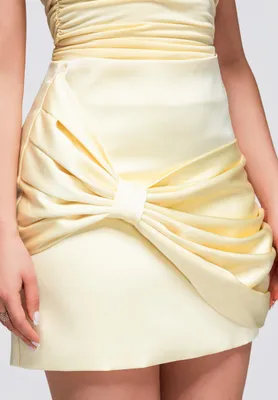 Produktbild von LARICA Spódnica mini dopasowana elegancka OW-GL-E0007 yellow M