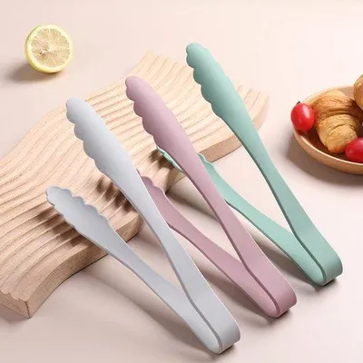 Immagine prodotto di Set di 3 spatole da cucina in silicone, senza BPA, resistenti al calore, spatole da cucina graziose, facili da pulire, lavabili in lavastoviglie, spatole per carne (verde, rosa, grigio)