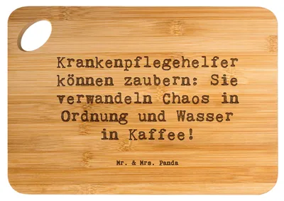Produktbild von Mr. & Mrs. Panda Holzbrett Spruch Krankenpflegehelfer Zauberer - Transparent - Geschenk, Beruf, Pflegekraft, Humor, Geschenke für Berufstätige, Hackbrett, Brett, Berufe