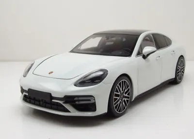 Image de Minichamps 113061074 Porsche Panamera Turbo S 2020 blanc métallisé 1:18