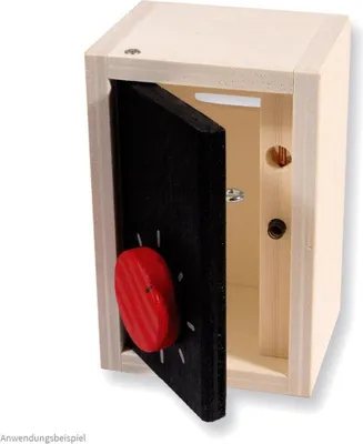 Produktbild von matches21 Tresor Holz Bausatz f. Kinder Werkset Bastelset ab 12 Jahren