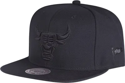 Produktbild von Mitchell & Ness Chicago Bulls Black On Black