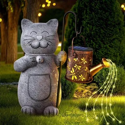 Produktbild von Gartenfigur mit solarbetriebener Laterne – Dekoration für den Außenbereich – Beleuchtete Skulptur – Ornamente für Balkon – Wetterbeständig – Stimmungsvolle Beleuchtung