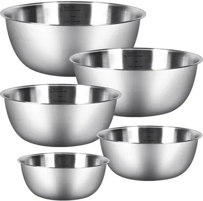 Obrázok produktu pre Sada 5 miešacích mis Ibenao® z nehrdzavejúcej ocele 304 – objemy 0,7/1,2/1,8/2,5/3,5 L, stohovateľné, s odmernou stupnicou, vhodné do umývačky riadu a mikrovlnnej rúry, bez BPA