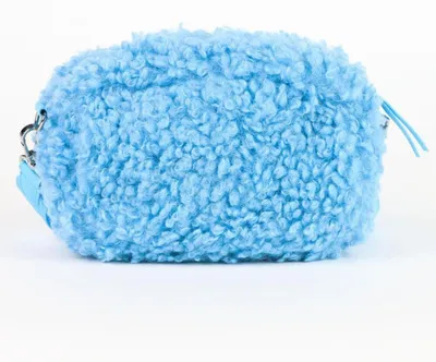 Produktbild von Stitch-Umhängetasche mit verstellbarem Riemen und Reißverschluss