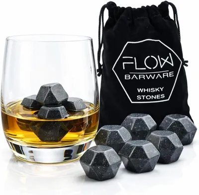 Productafbeelding van FLOW  9 x gepolijste whiskystenen Herbruikbare diamantvormige granieten ijsblokjes