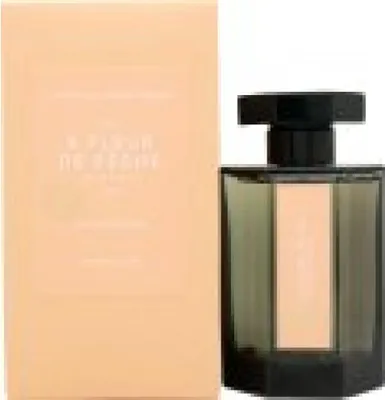 Productafbeelding van L'Artisan Parfumeur À Fleur de Pêche, uniseks, 100 ml. Inhoudstoffen: Jasmijn, patchouli, perzik, alcohol denat., parfum (geur), aqua (water), linalool, limoneen, butyl...