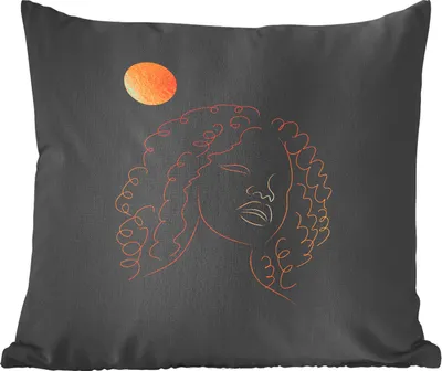 Produktbild von MuchoWow® Zierkissen Sofakissen Wohnzimmer Dekokissen 40x40 cm Frau - Mond - Strichzeichnung - Gold - Foto Kissen - Schlafzimmer Dekoration