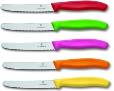Produktbild von Victorinox | Tomatenmesser Set | Swissclassic | rund & wellig | bunte Auswahl | Klingenlänge: 11 cm | ideal für müheloses Schneiden von Tomaten und Gemüse