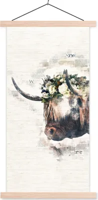 Produktbild von MuchoWow® Textilposter Schottisches Hochlandrind - Rauch - Blumen 60x120 cm mit holzfarbenen Rahmen - Holz