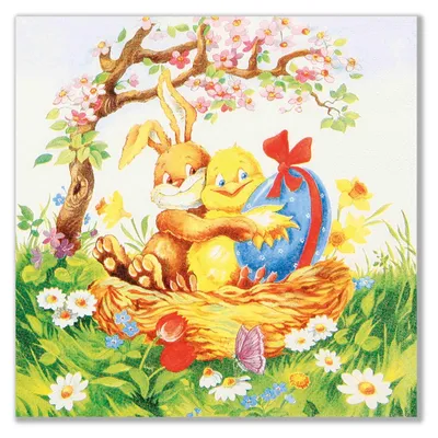 Ein fröhlicher Hase und ein Küken sitzen in einem Nest umgeben von bunten Blumen und einem blühenden Baum während sie ein großes Osterei mit roter Schleife umarmen
