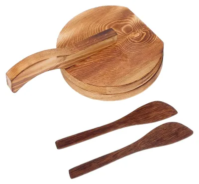 Produktbild von Hölzerner Teigtaschenformer mit Teigpresse und Teigtaschenmesser