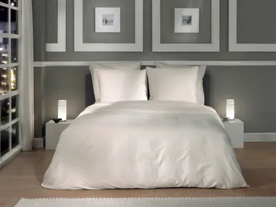 Produktbild von Heckett and Lane Bettwäsche Punto 1 Bettwäsche 260x220cm mit 2 Kopfkissen 60x70cm 100% Baumwolle Mako-Satin Off-White