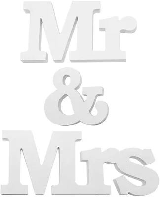 Produktbild von Holz-Lettern für Hochzeitstisch - Romantische Dekoration für Hochzeitstisch aus Holz