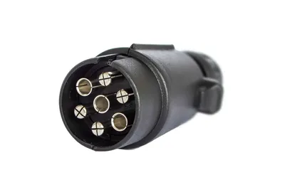 Obrázok produktu pre 7-KOLÍKOVÁ Aspock PVC zástrčka s káblovou vývodkou 2 x 6 mm