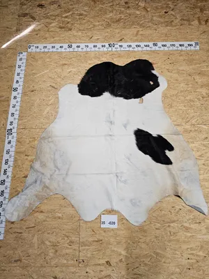 Produktbild von Kuhfell mit kleinen Mängeln 35-020
