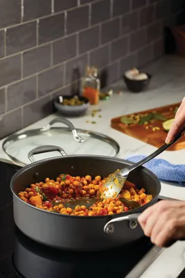 Produktbild von Circulon A1 Schmorpfanne mit Gegengriff 28 cm, 4,7 Liter