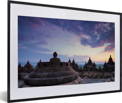 Produktbild von MuchoWow® MuchoWow® Gerahmtes Poster Lila Morgenhimmel über Borobudur 60x40 cm - Poster mit zchwarzem Bilderrahmen - Schlafzimmer - Plakat in Rahmen - Drucken