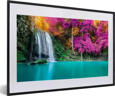 Produktbild von MuchoWow® Gerahmtes Poster Wasserfall - Bäume - Rosa - Braun - Natur 60x40 cm - Poster mit Schwarzem Bilderrahmen Wandposter Rahmen Foto Bilder - Schlafzimmer - Plakat in Rahmen - Drucken