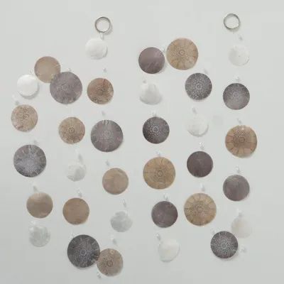 Produktbild von Muschel Capiz Windspiel Nyla beige dunkelgrau weiß, 2 Sort. / 2 Stück