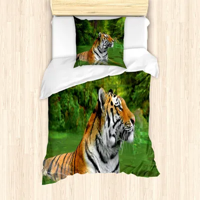 Produktbild von ABAKUHAUS Tiger Mantele, Sibirische Wildkatze in Lake, Milbensicher Allergiker geeignet mit Kissenbezügen, 135 cm x 200 cm - 80 x 80 cm, Farn-Grün Hellbraun